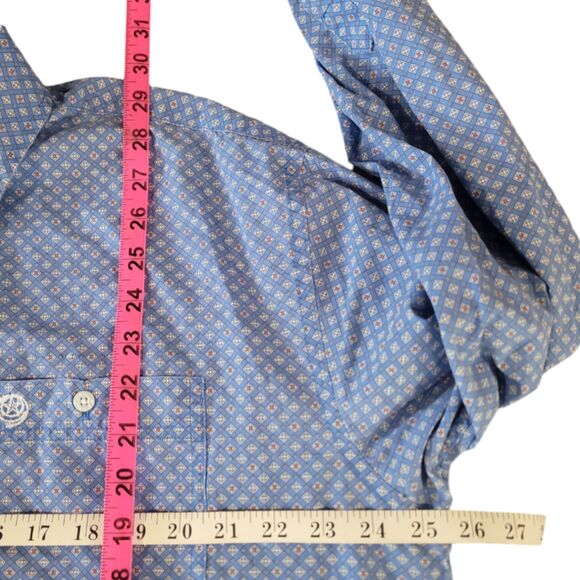 Wrangler | George Strait Collection | Large - Picture 4 of 6